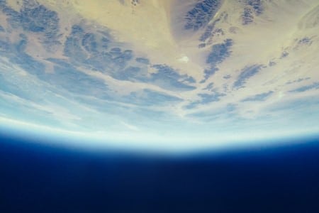 Vue de la couche d'ozone terrestre depuis l'espace